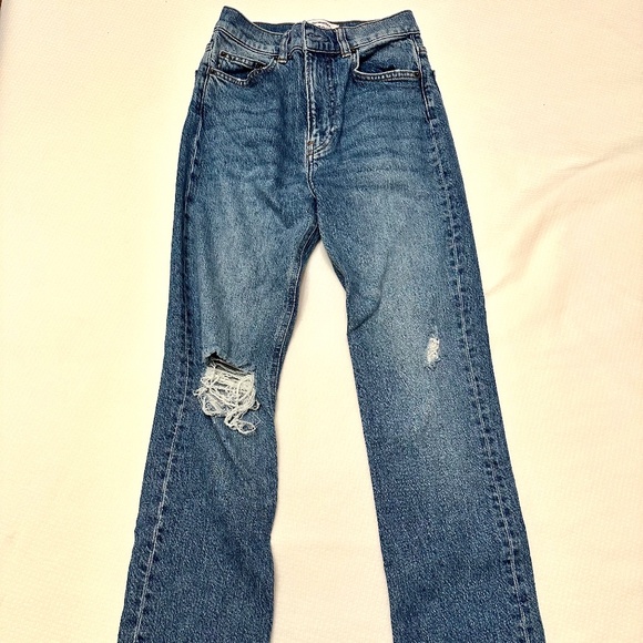 Reformation Denim - Reformation Liza High Rise Straight Jeans Palermo Destroyed - Size 25